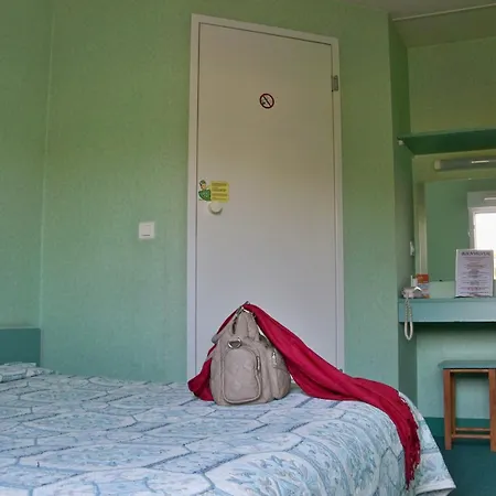 Fasthotel Lille Aeroport Hotel