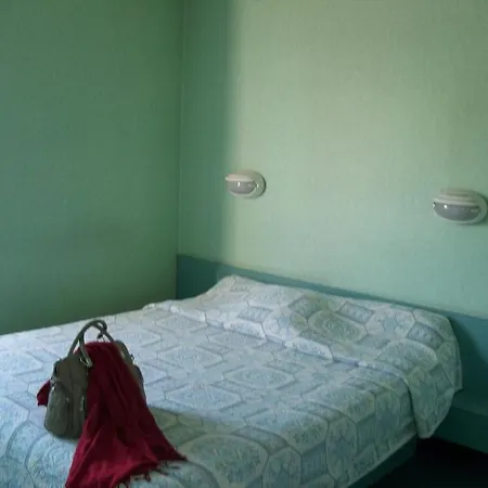 Hotel Fasthotel Lille Aeroport